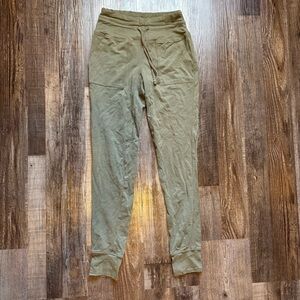Wild Fable olive green sweatpants, size XS